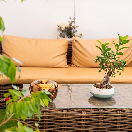 바리 Palazzo Nicolaus Del Borgo Antico B&B 외부 사진