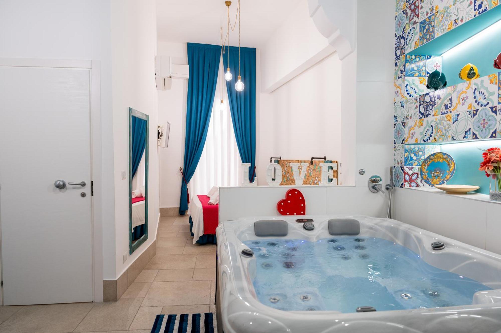 바리 Palazzo Nicolaus Del Borgo Antico B&B 외부 사진