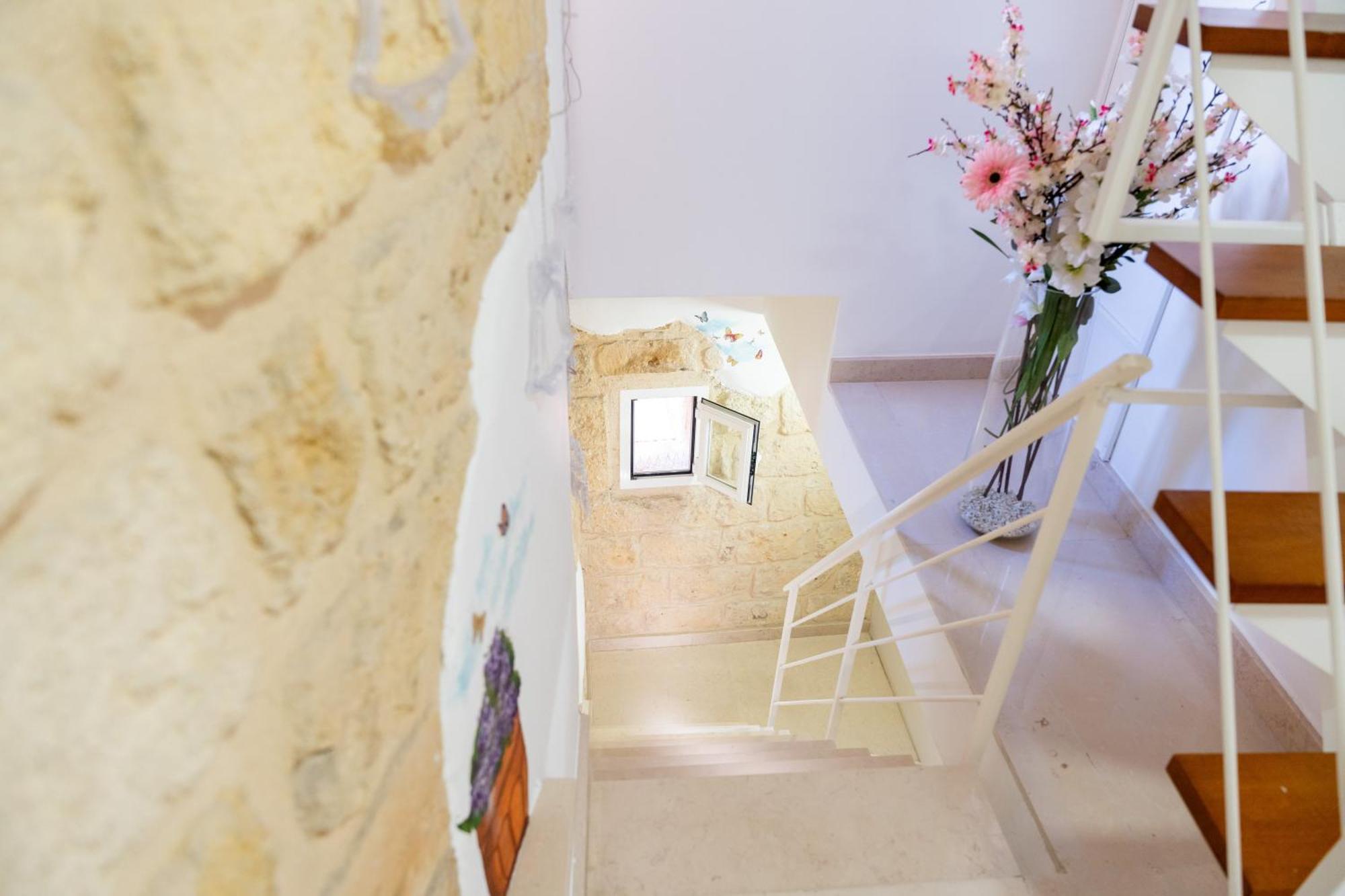 바리 Palazzo Nicolaus Del Borgo Antico B&B 외부 사진
